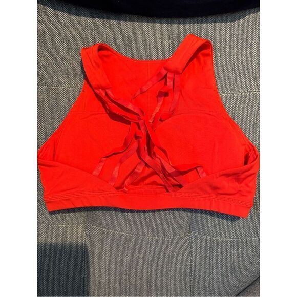 Flag nor Fail vivid red sport bra size medium excellent condition - Picture 4 of 11